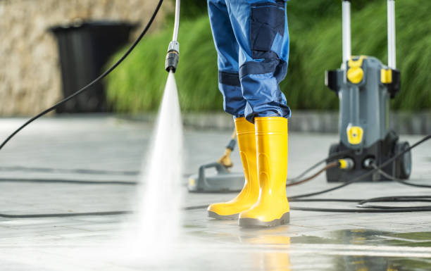 Garage Pressure Washing in Breckenridge, MN